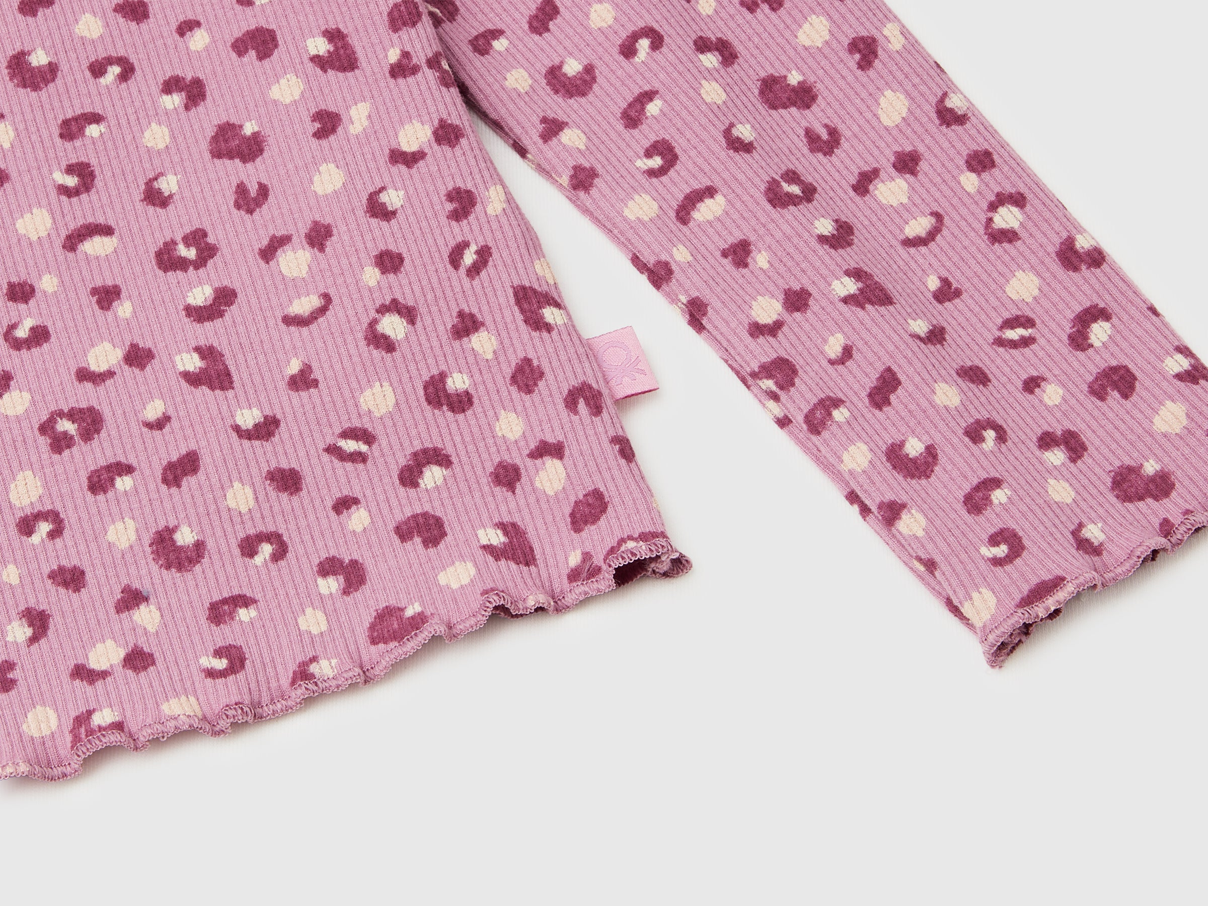 T-shirt slim fit com estampa animal - ucb_image_DS1