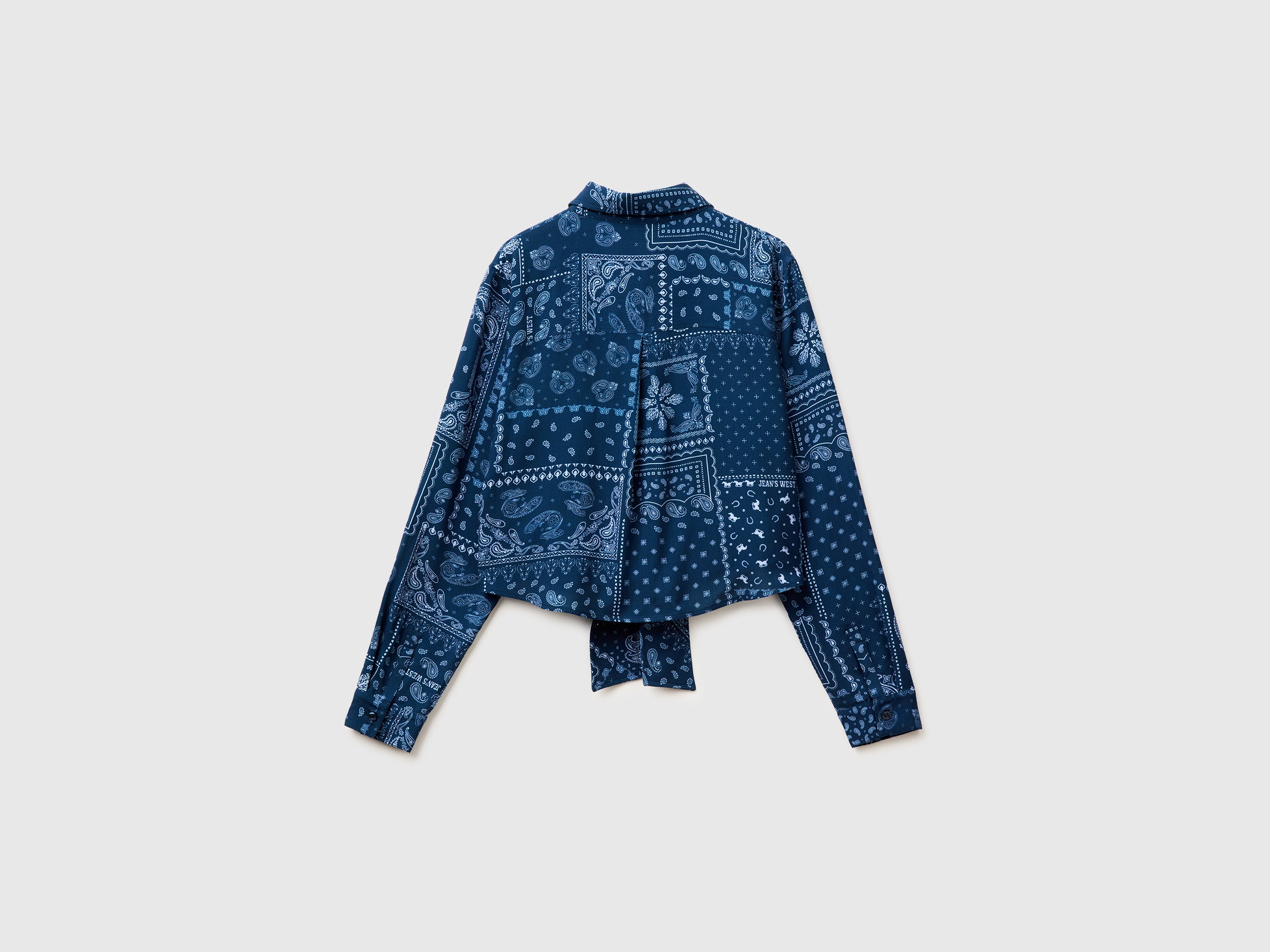 Camisa com estampa bandana e nó - ucb_image_BS