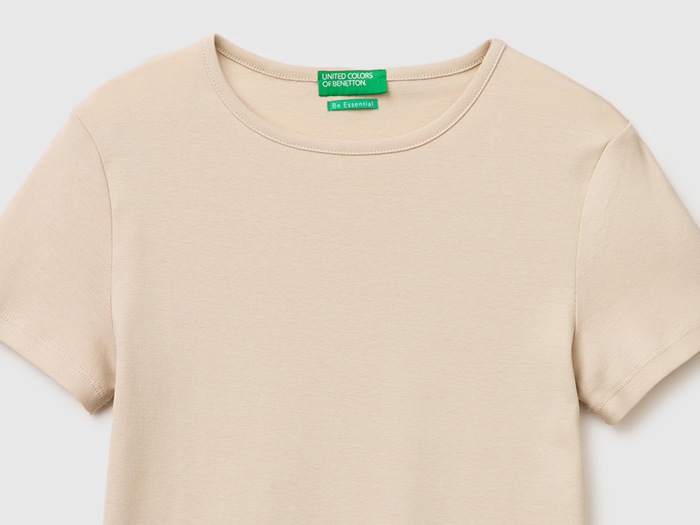 T-shirt de gola redonda slim fit - ucb_image_DS1