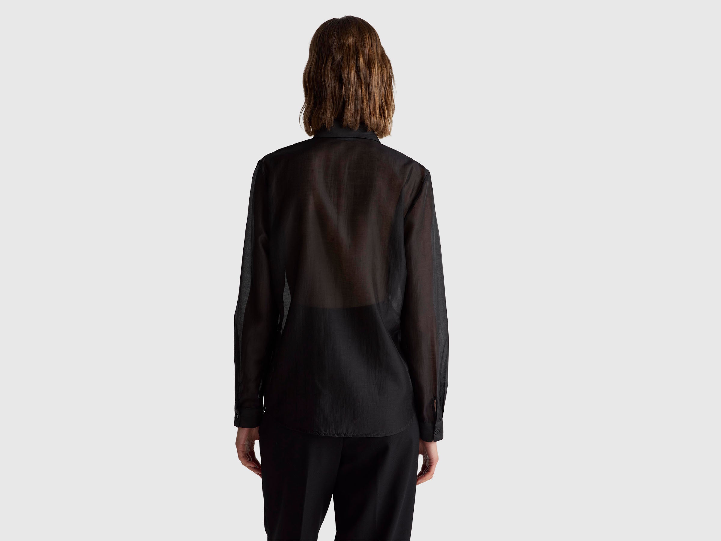 Camisa com bordados - ucb_image_B