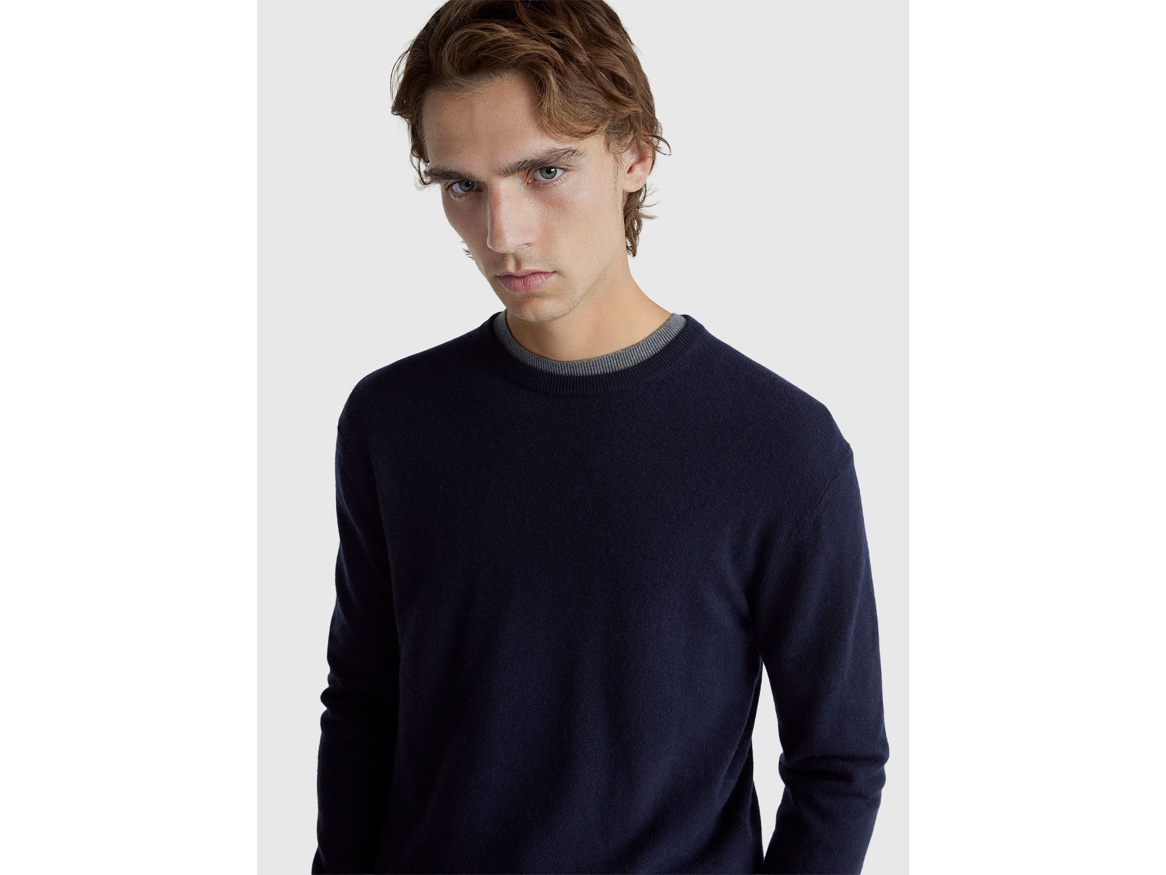 Dark blue sweater in pure Merino wool - ucb_image_FY