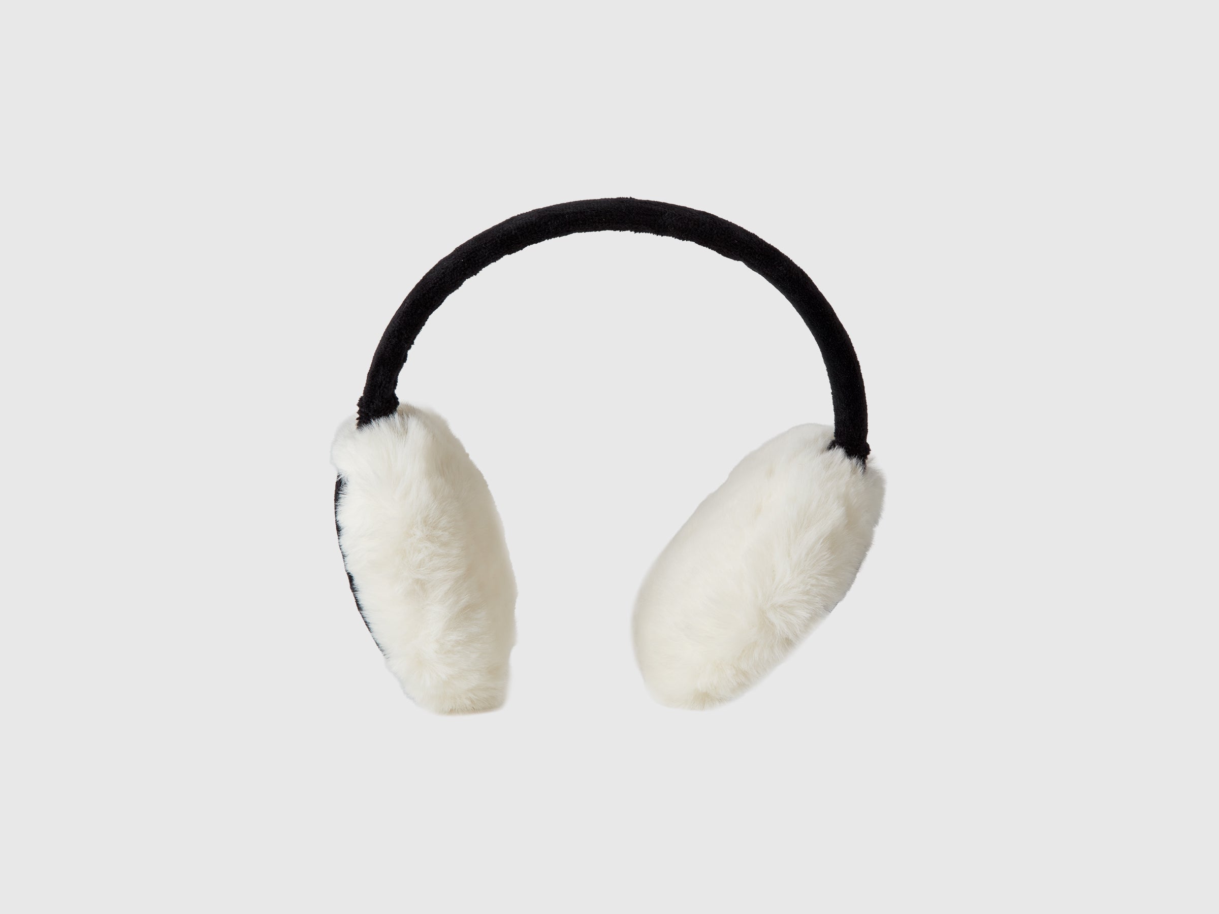 Protetor de orelhas com pelo sintético - ucb_image_FS