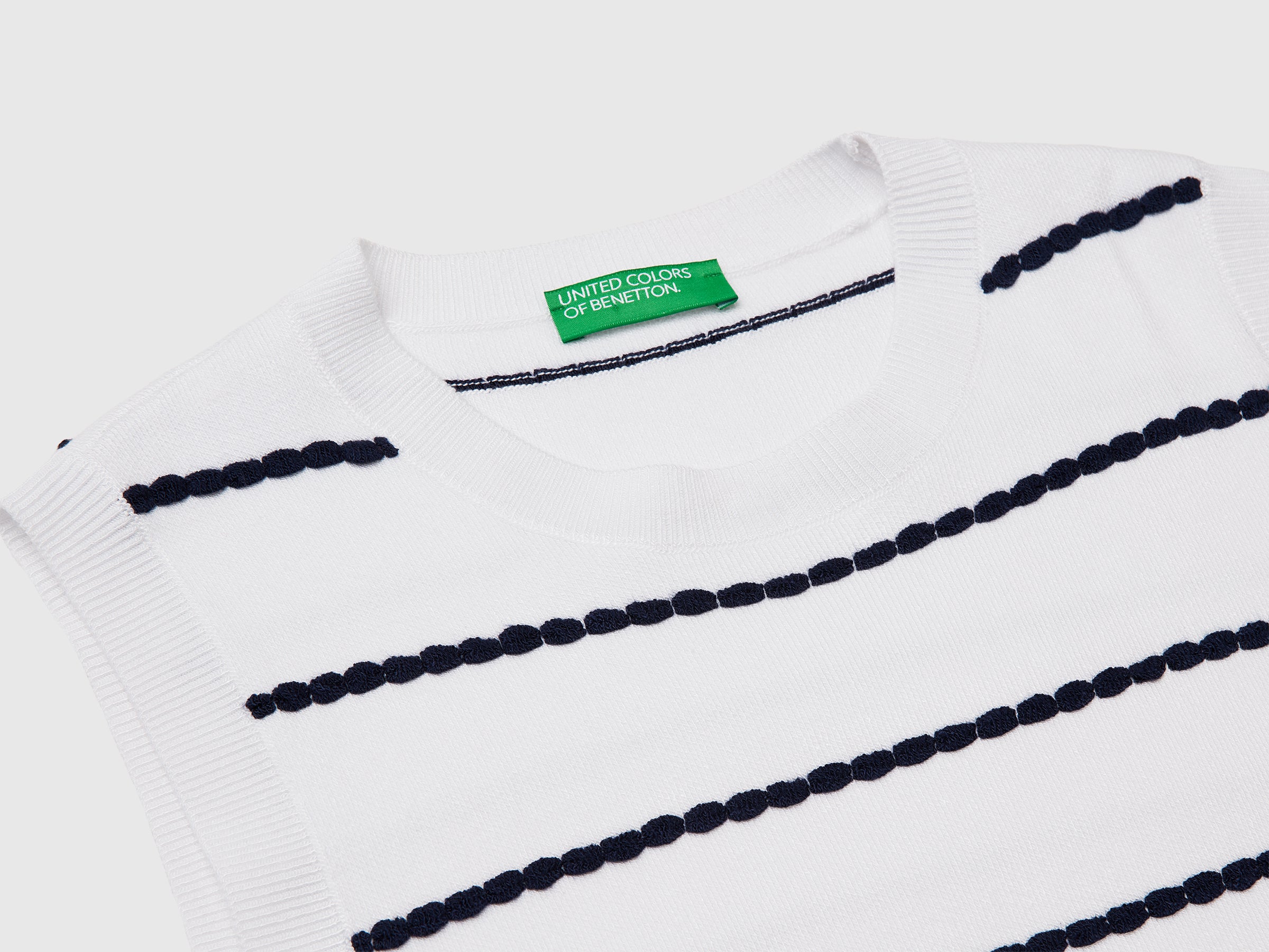 Colete jacquard em mistura de viscose - ucb_image_DS1