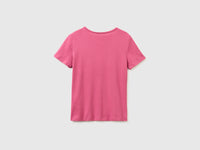 T-shirt slim fit com decote em V - ucb_image_BS