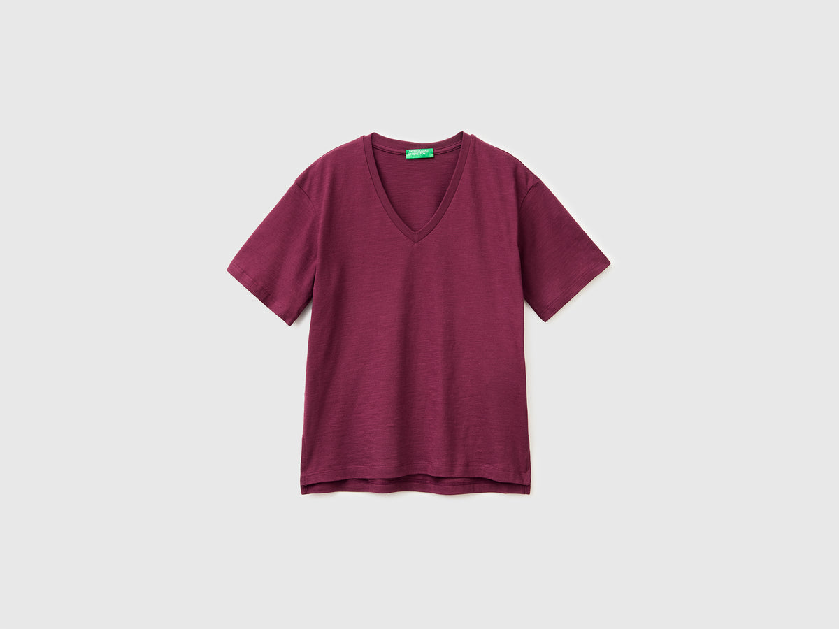 V-neck t-shirt in lightweight cotton - ucb_image_FS