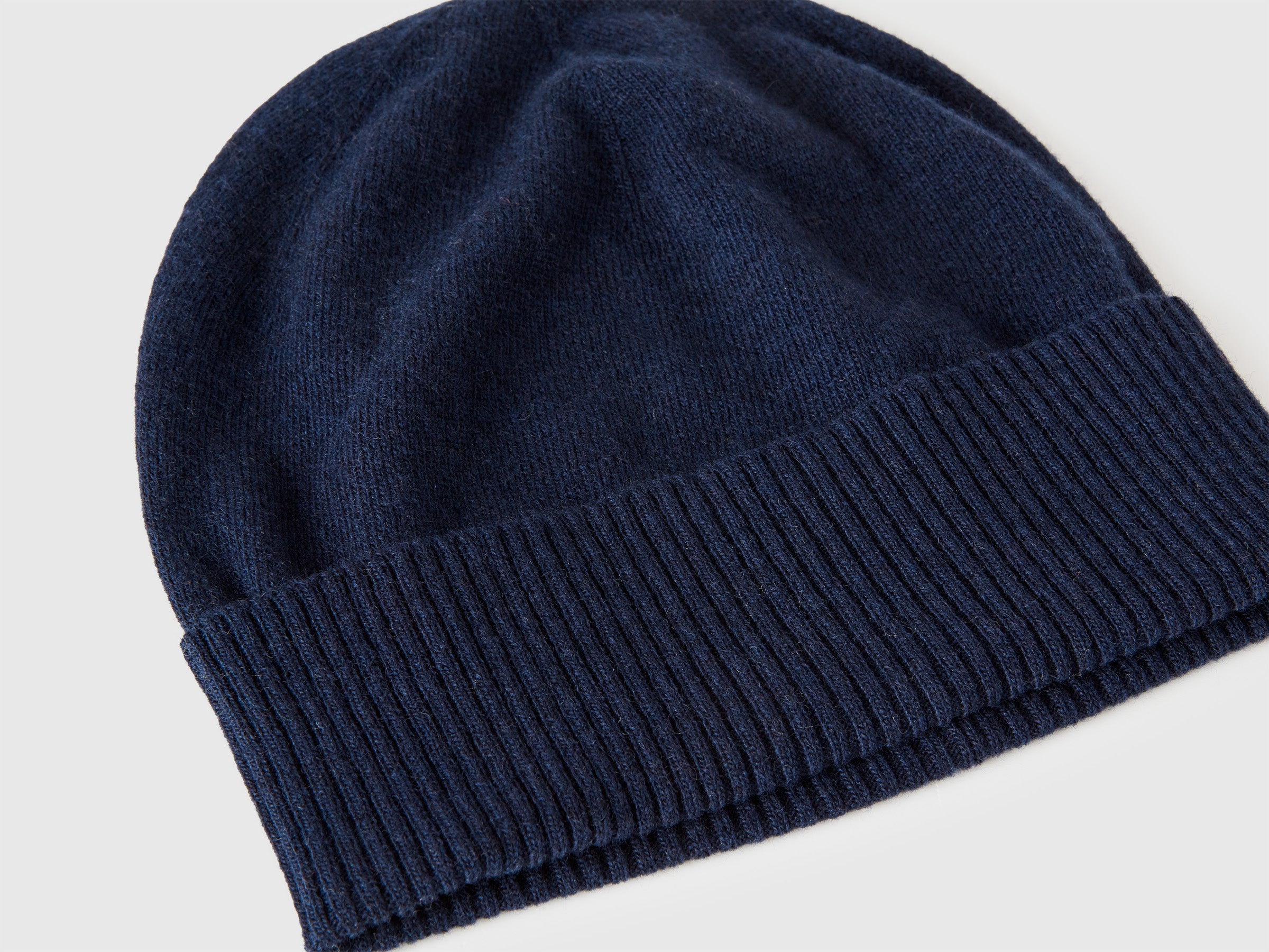 Gorro azul-escuro em pura lã Merino - ucb_image_DS1