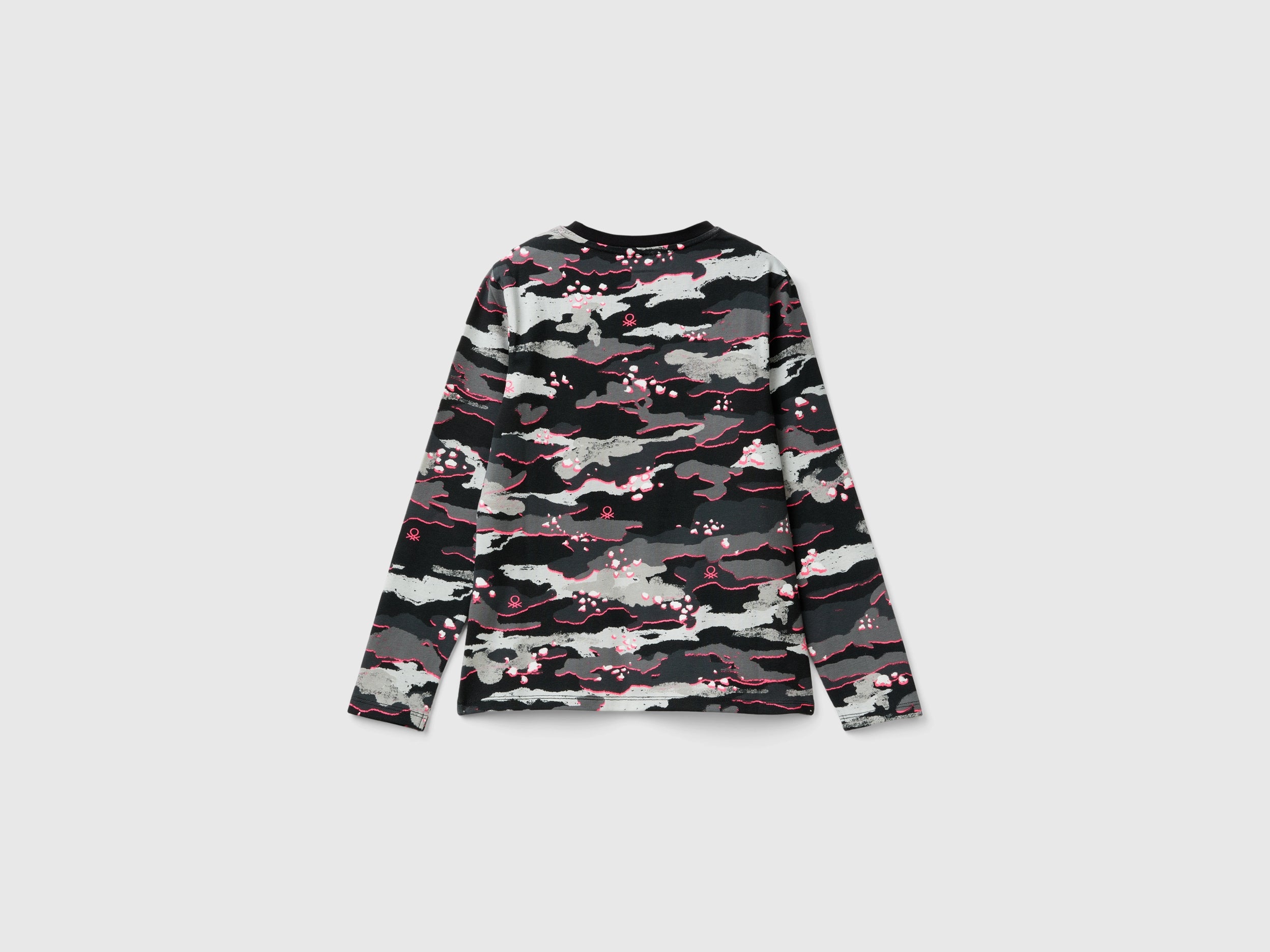 T-shirt camuflagem com detalhes fluorescentes - ucb_image_BS