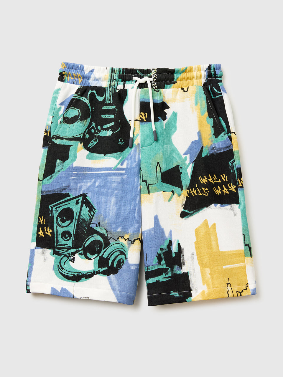 Over-fit Bermuda shorts in printed fleece - ucb_image_FS