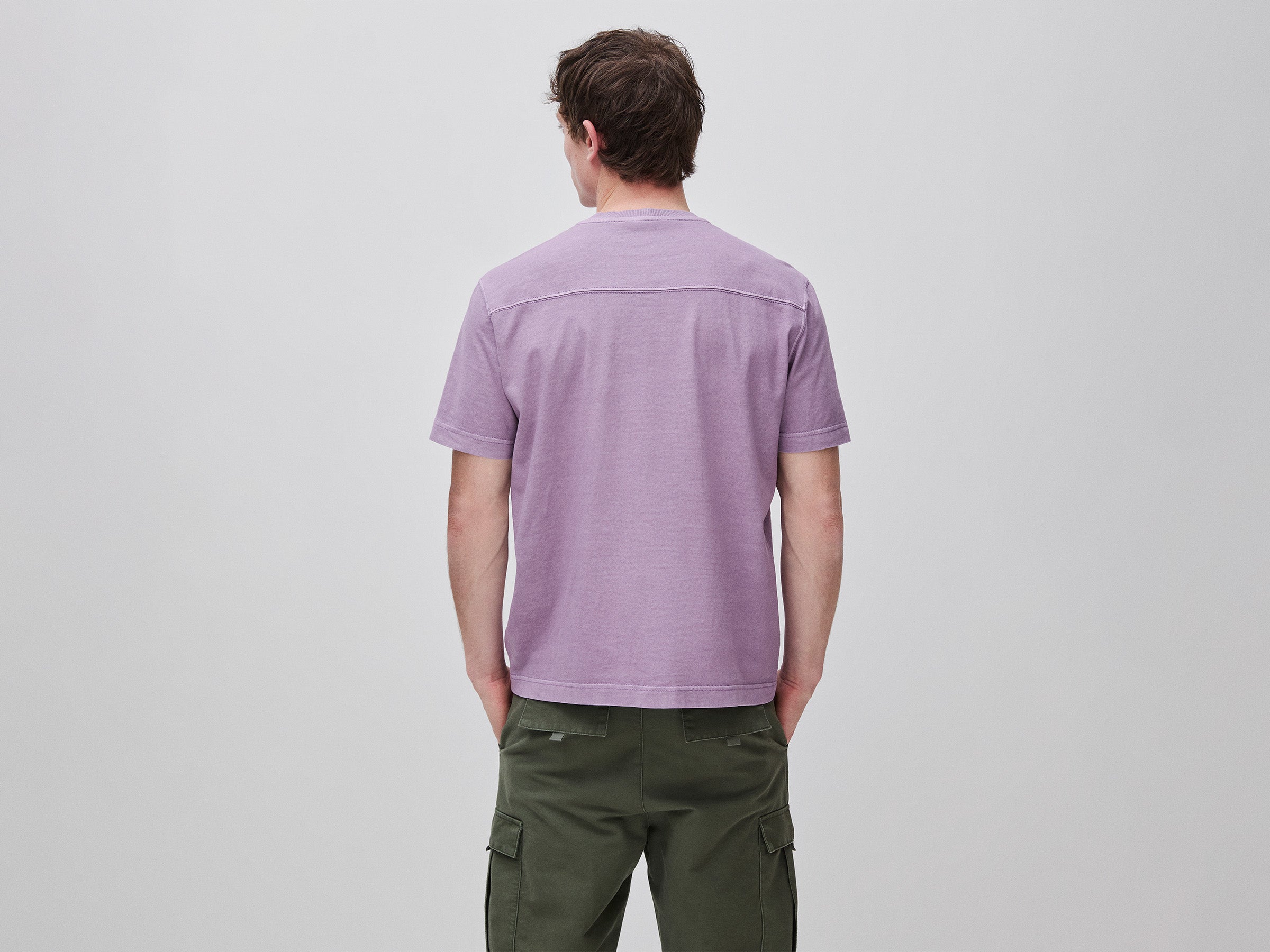 T-shirt com tingimento à base de pigmento - ucb_image_B