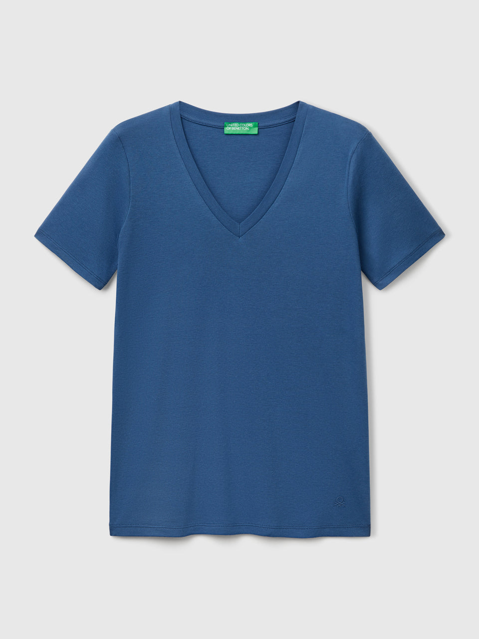 T-shirt azul força aérea em algodão puro com decote em V - ucb_image_FS