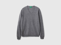 Gray V-neck sweater in pure Merino wool - ucb_image_FS