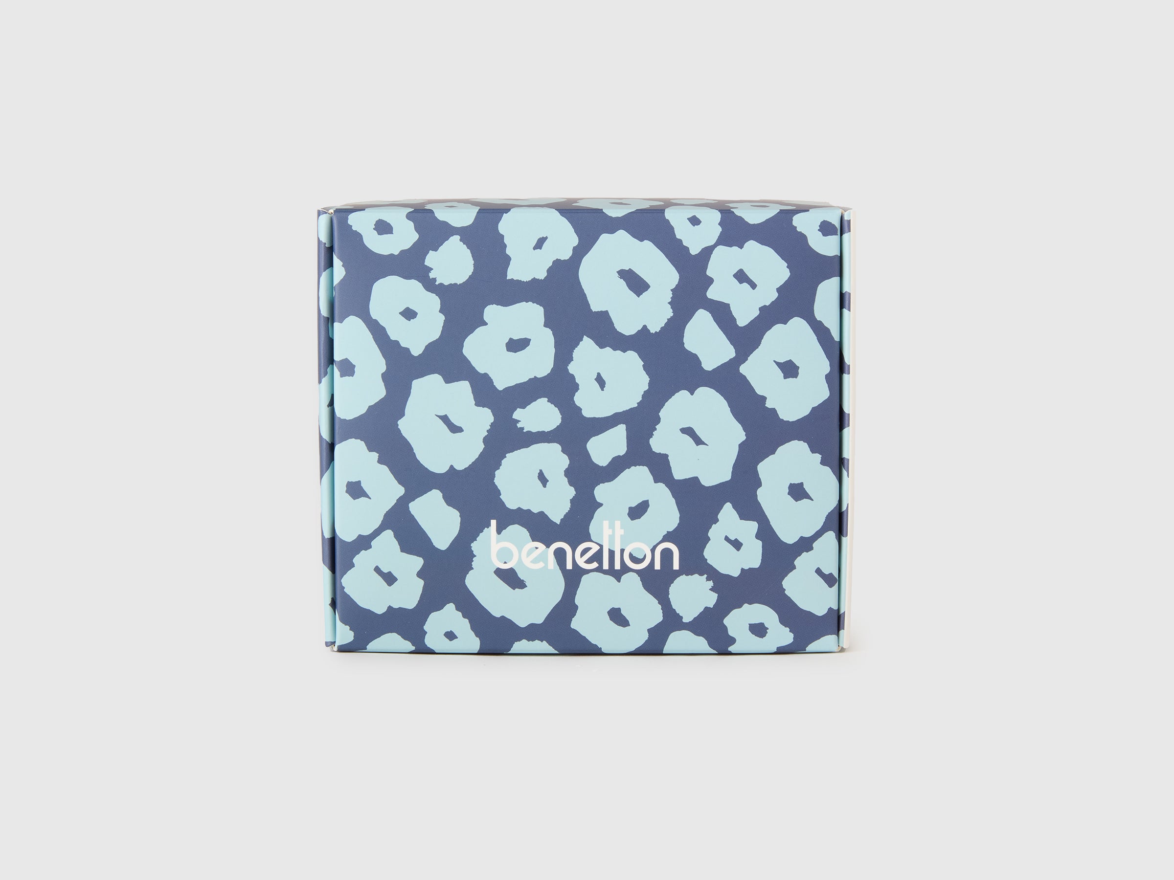Two blue canvas bags - ucb_image_FY