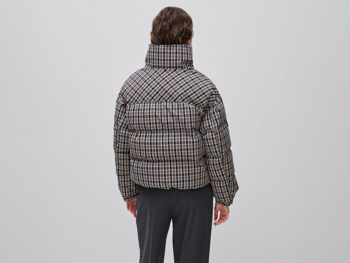 Casaco de penas aos quadrados com gola alta - ucb_image_B
