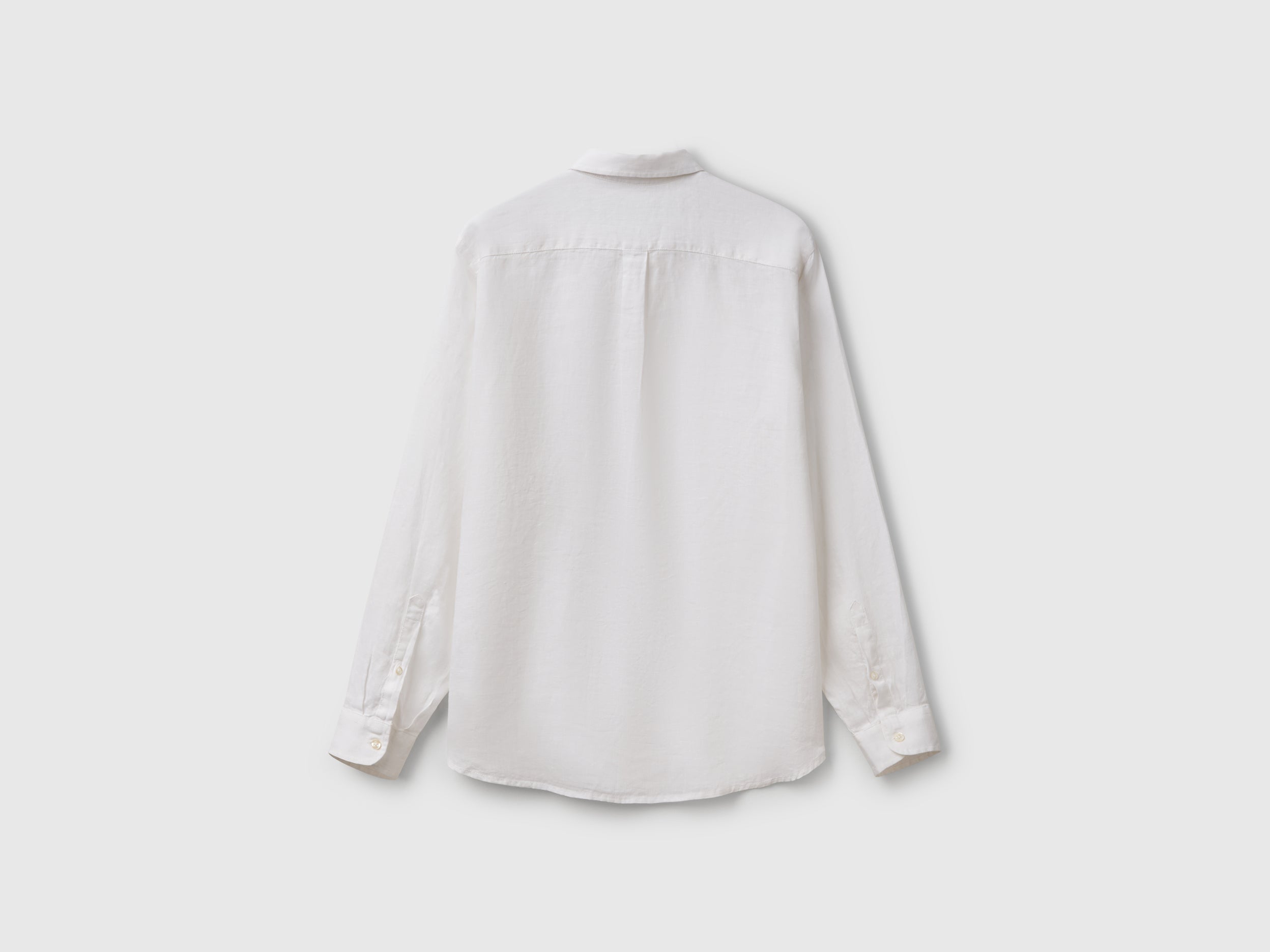 Camisa branca em linho puro - ucb_image_BS