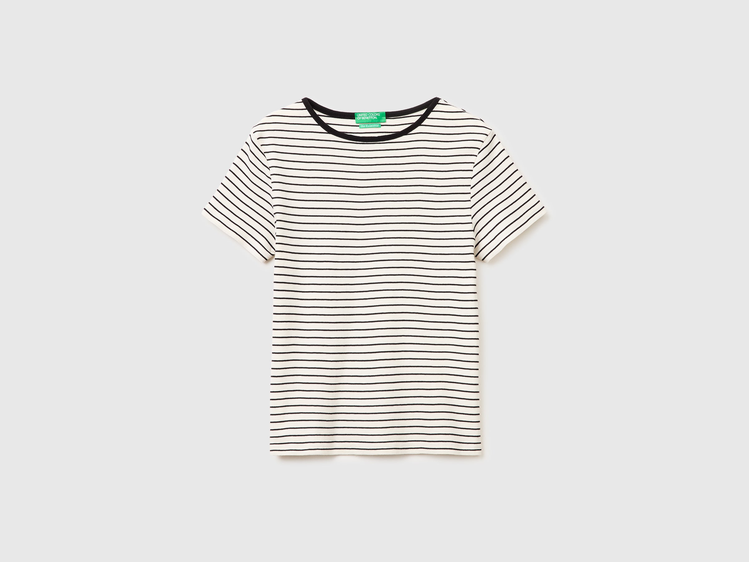 T-shirt de gola redonda às riscas - ucb_image_FS