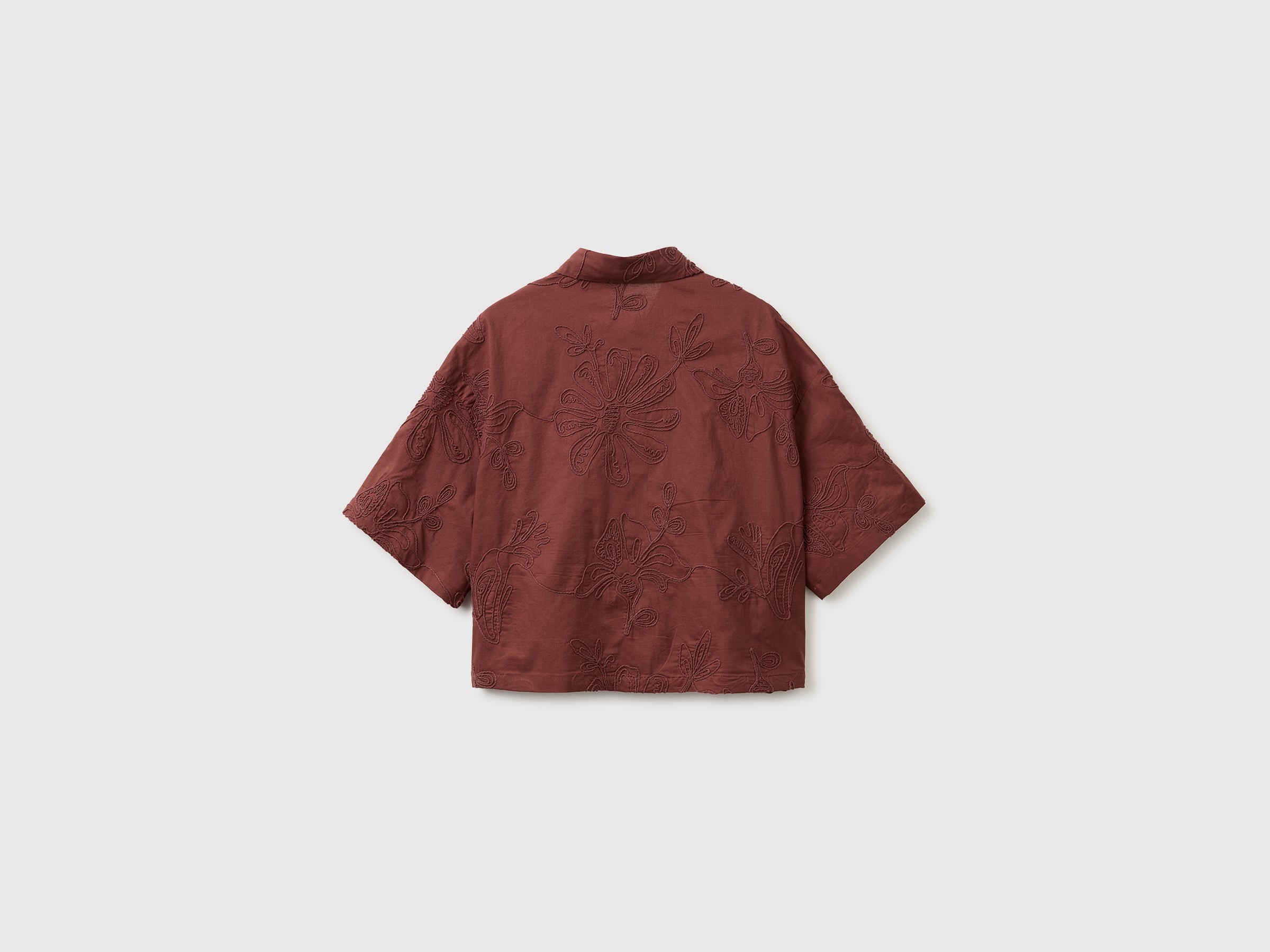Cropped shirt with floral embroidery - ucb_image_BS