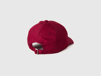 Baseball cap with logo - ucb_image_BS