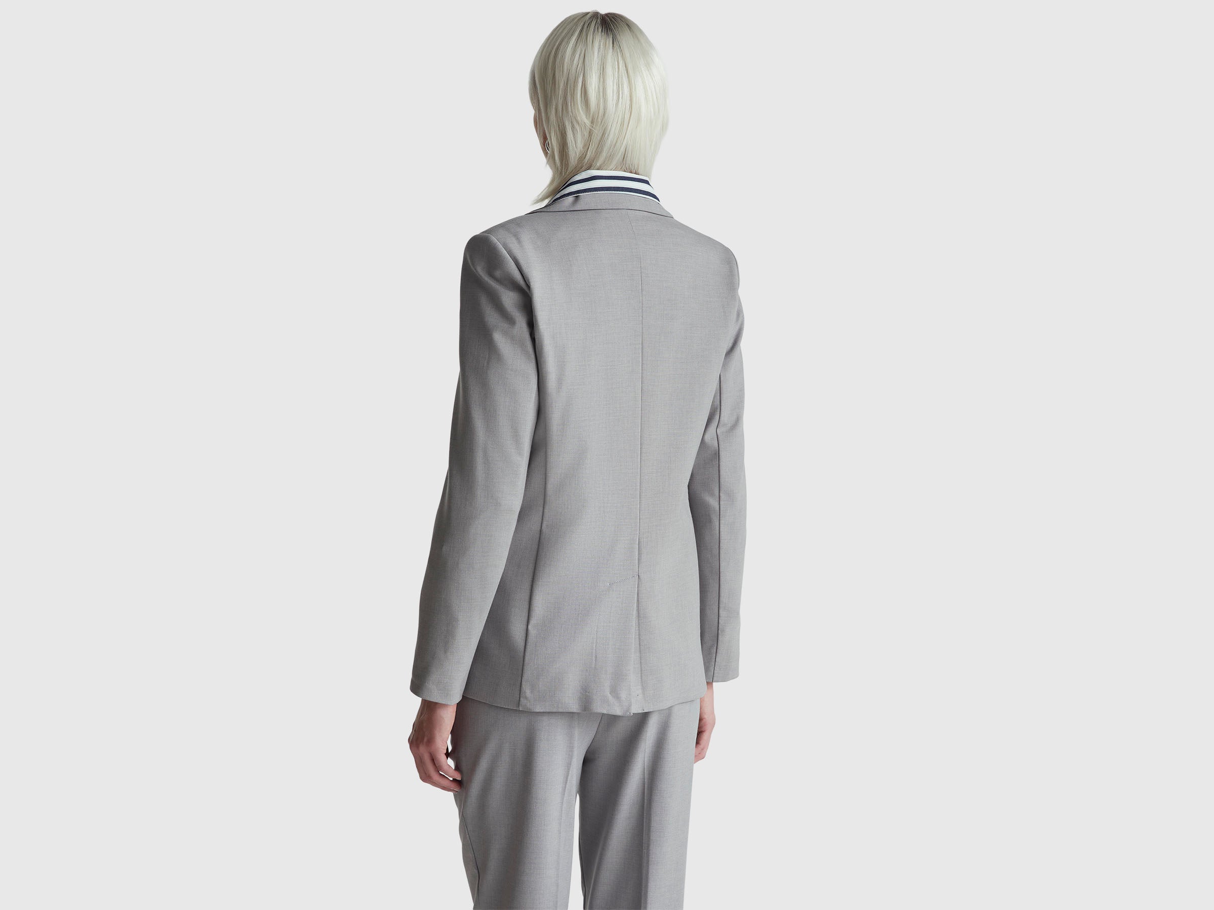 Blazer em viscose mista stretch - ucb_image_B