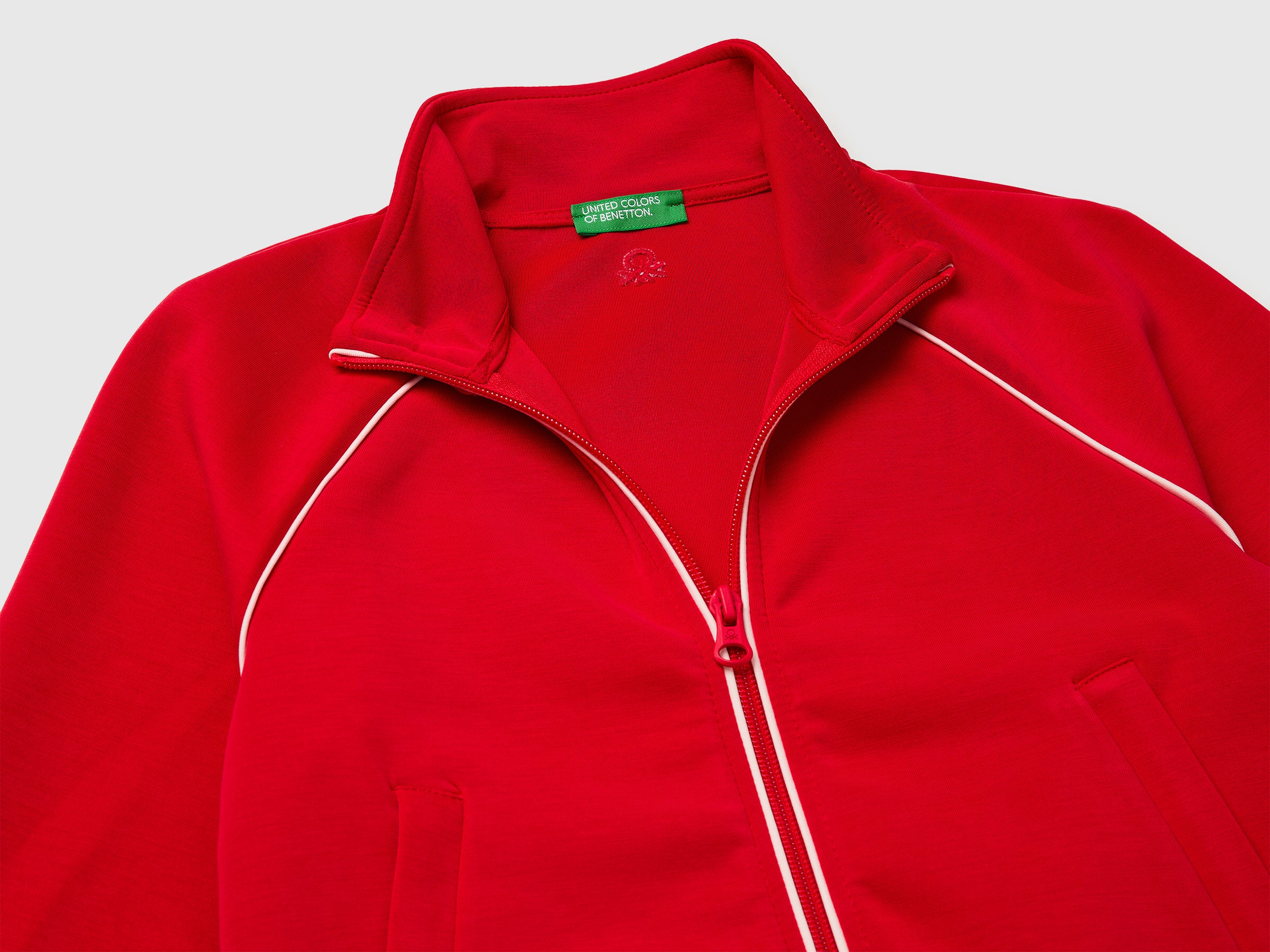 Neoprene sweatshirt with high neck - ucb_image_DS1