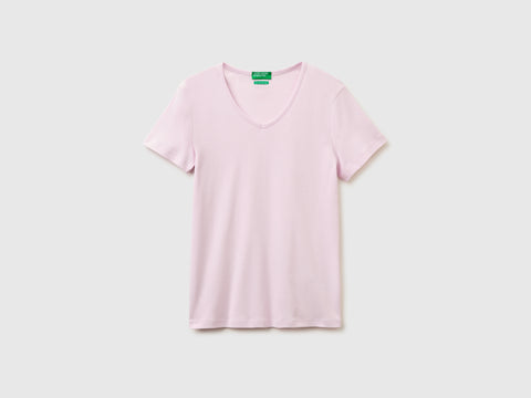 T-shirt slim fit com decote em V - ucb_image_FS