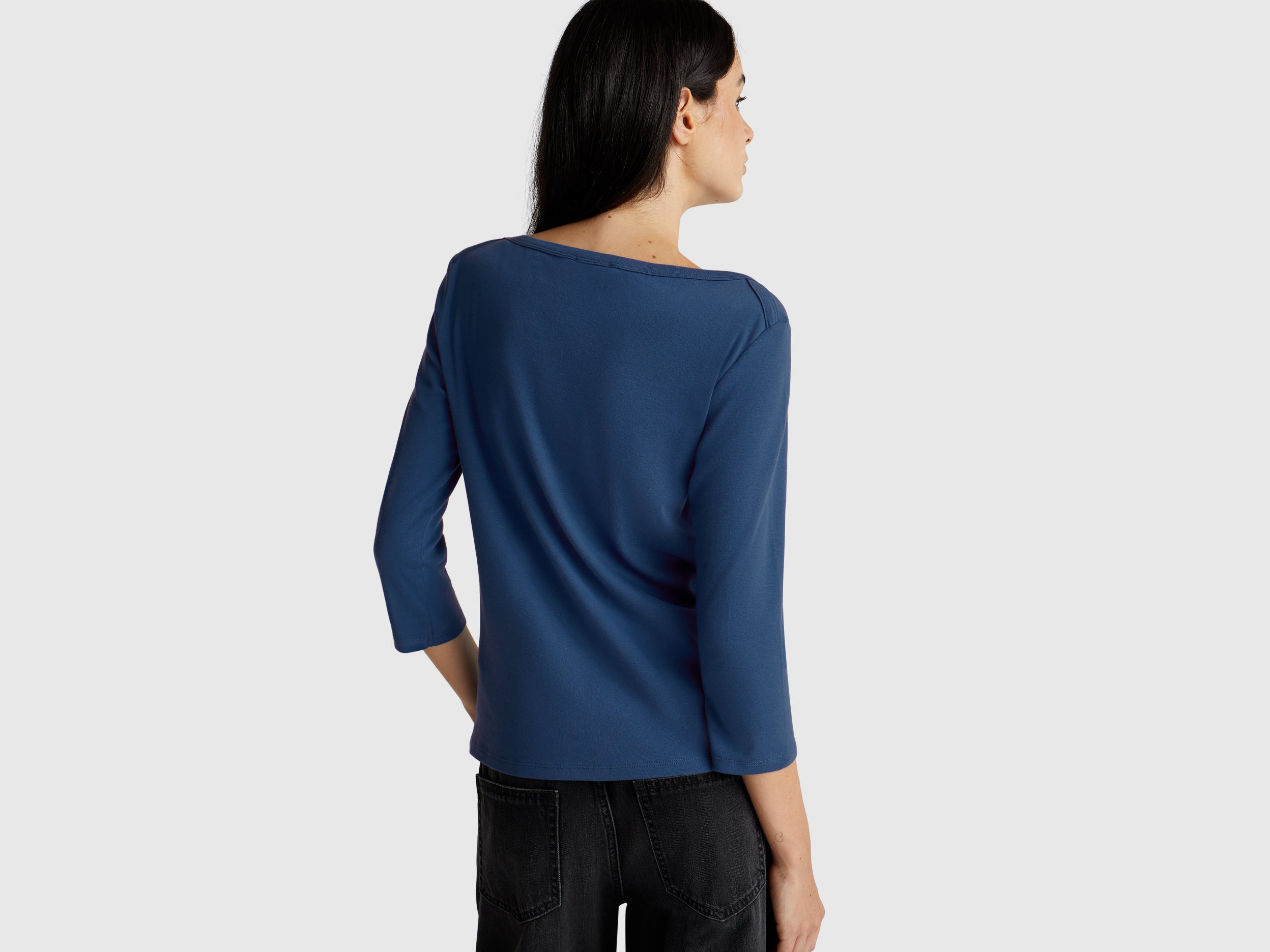T-shirt com decote à barco - ucb_image_B