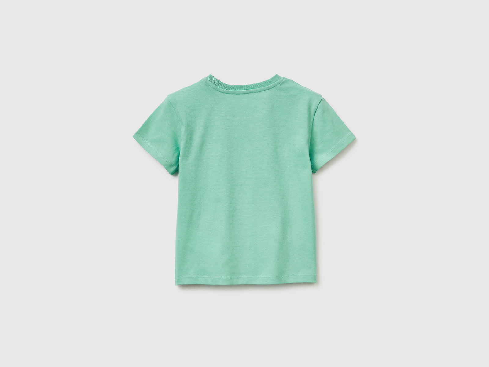 T-shirt com estampa e bordado - ucb_image_BS