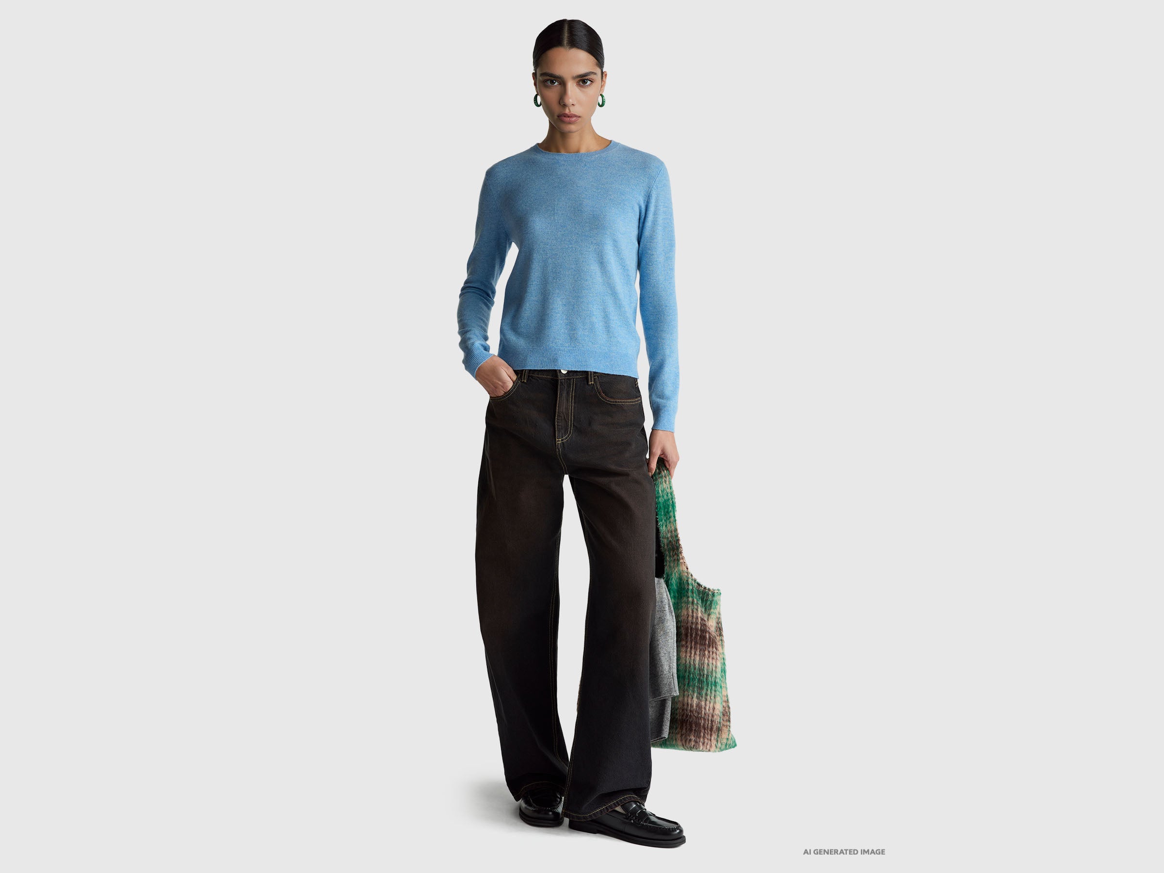 Camisola de gola redonda azul-claro em lã Merino - ucb_image_FY