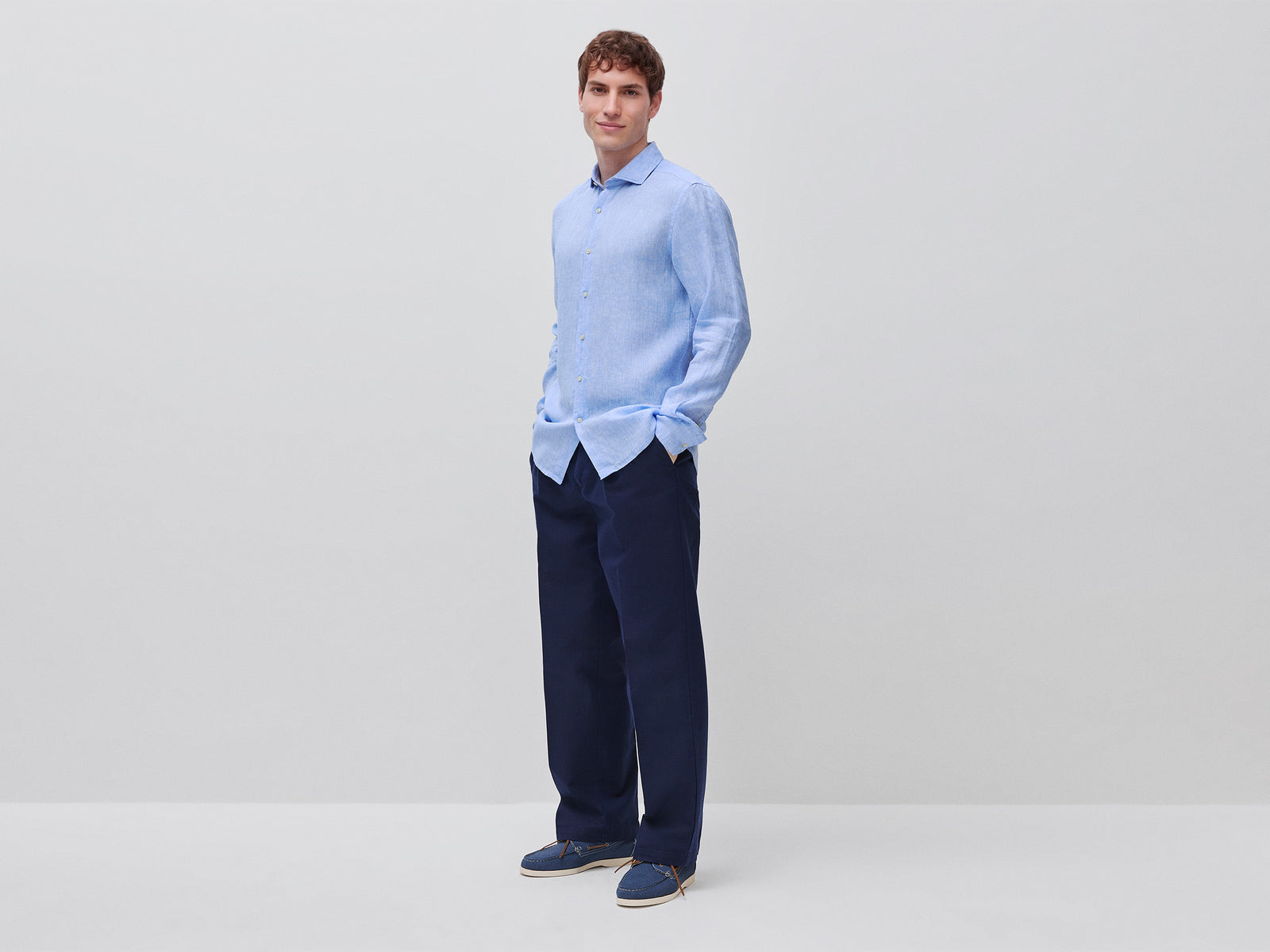 Shirt in pure linen
