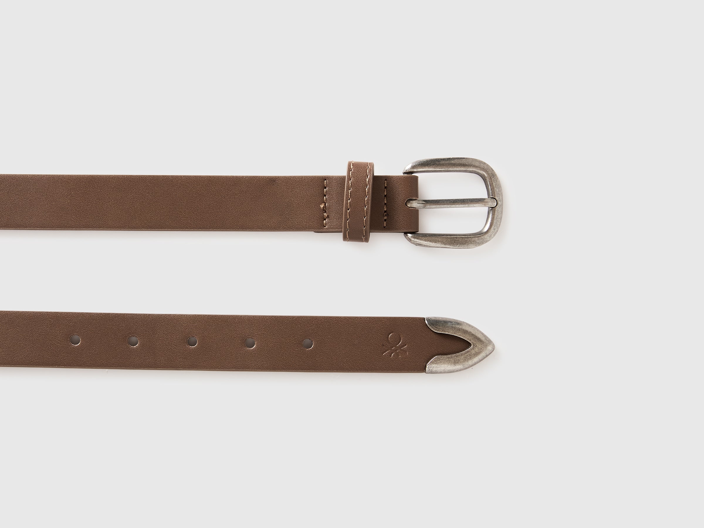 Classic belt with buckle - ucb_image_DS1