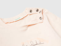 T-shirt com estampa em relevo - ucb_image_DS1