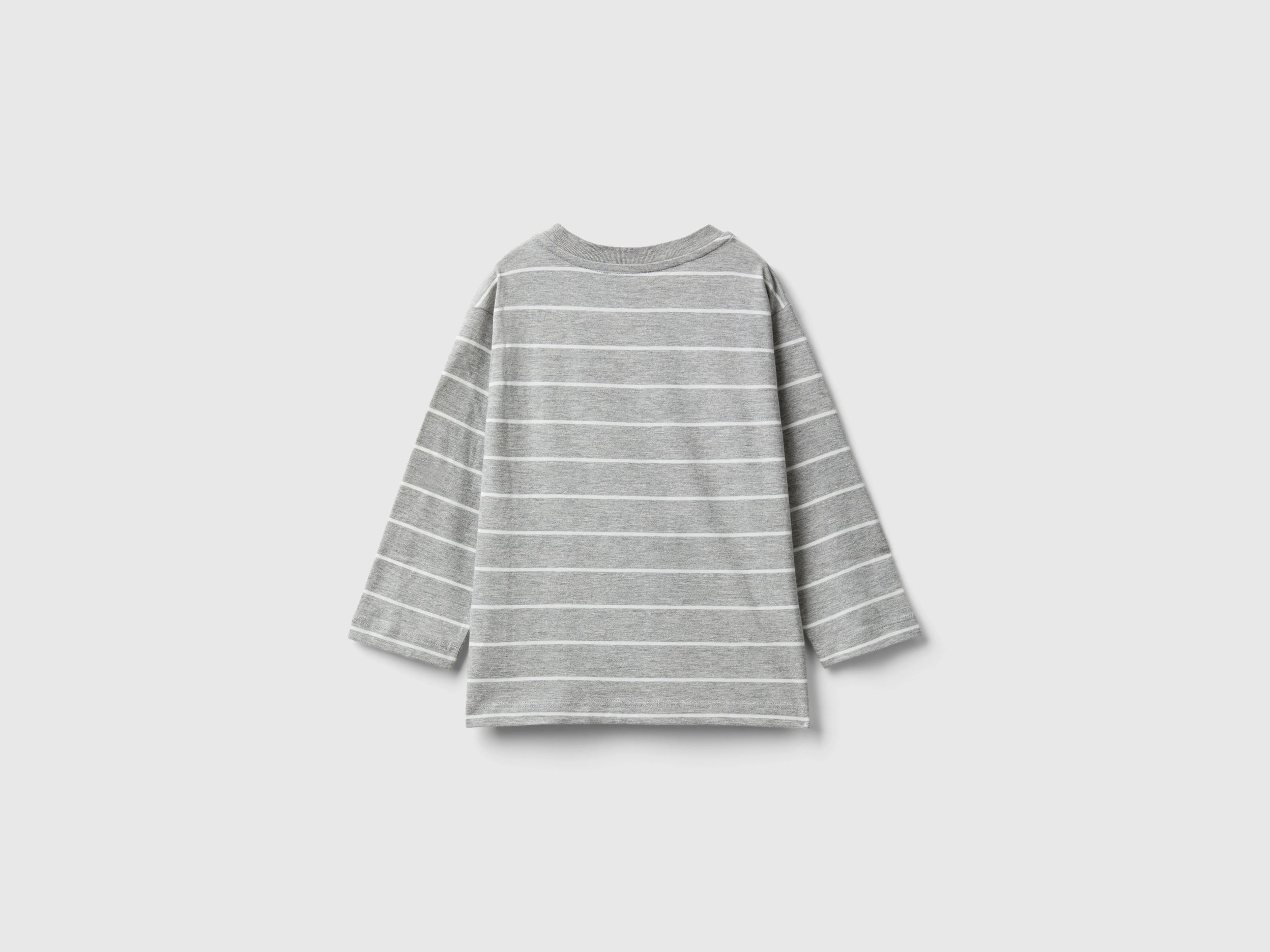 T-shirt às riscas com aplicação - ucb_image_BS
