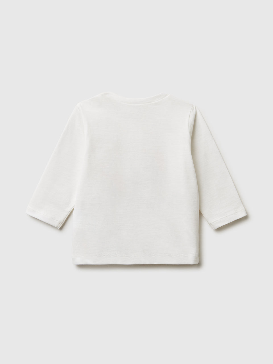T-shirt com estampa em relevo - ucb_image_BS