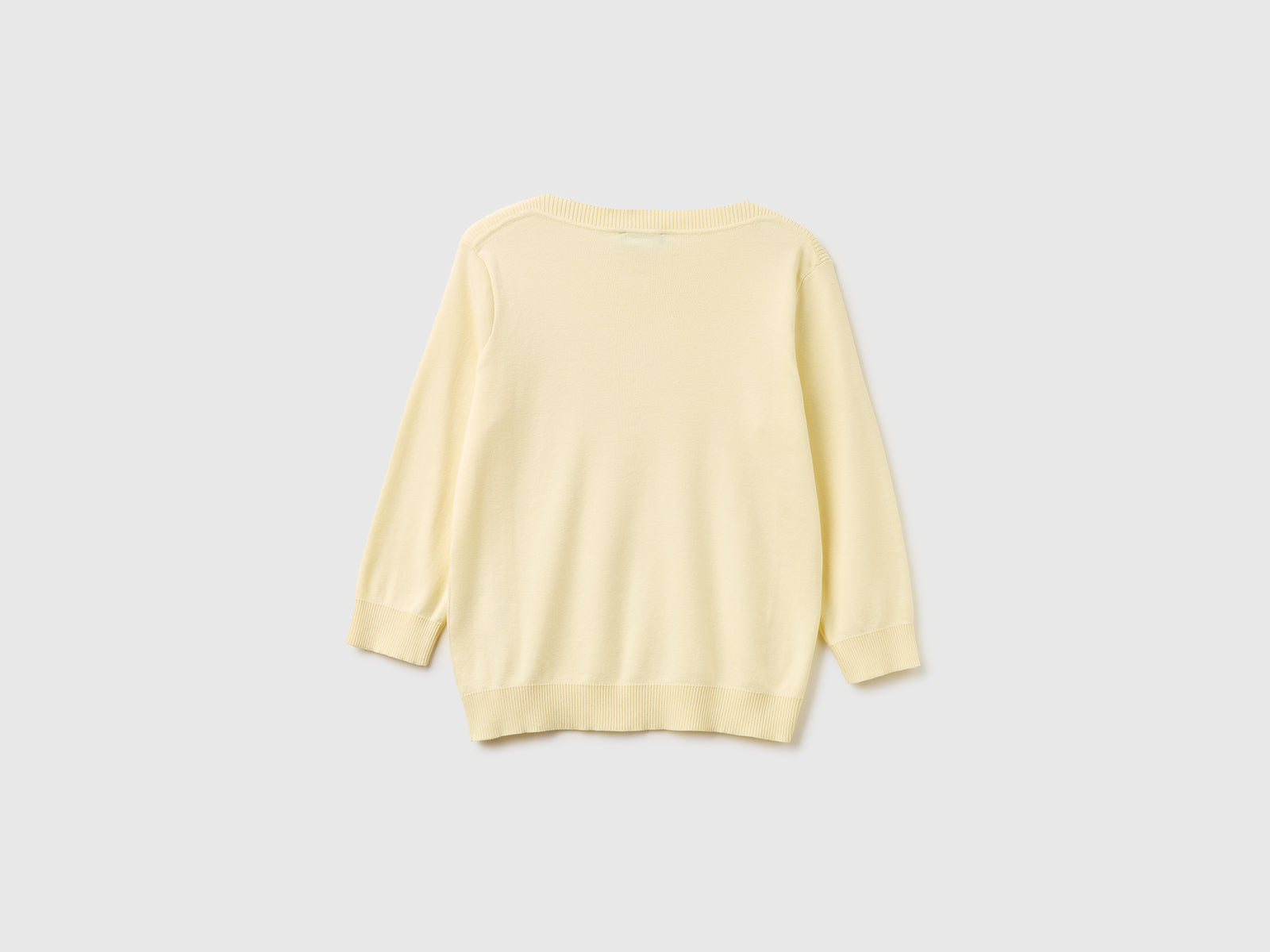Light yellow sweater with boat neck - ucb_image_BS