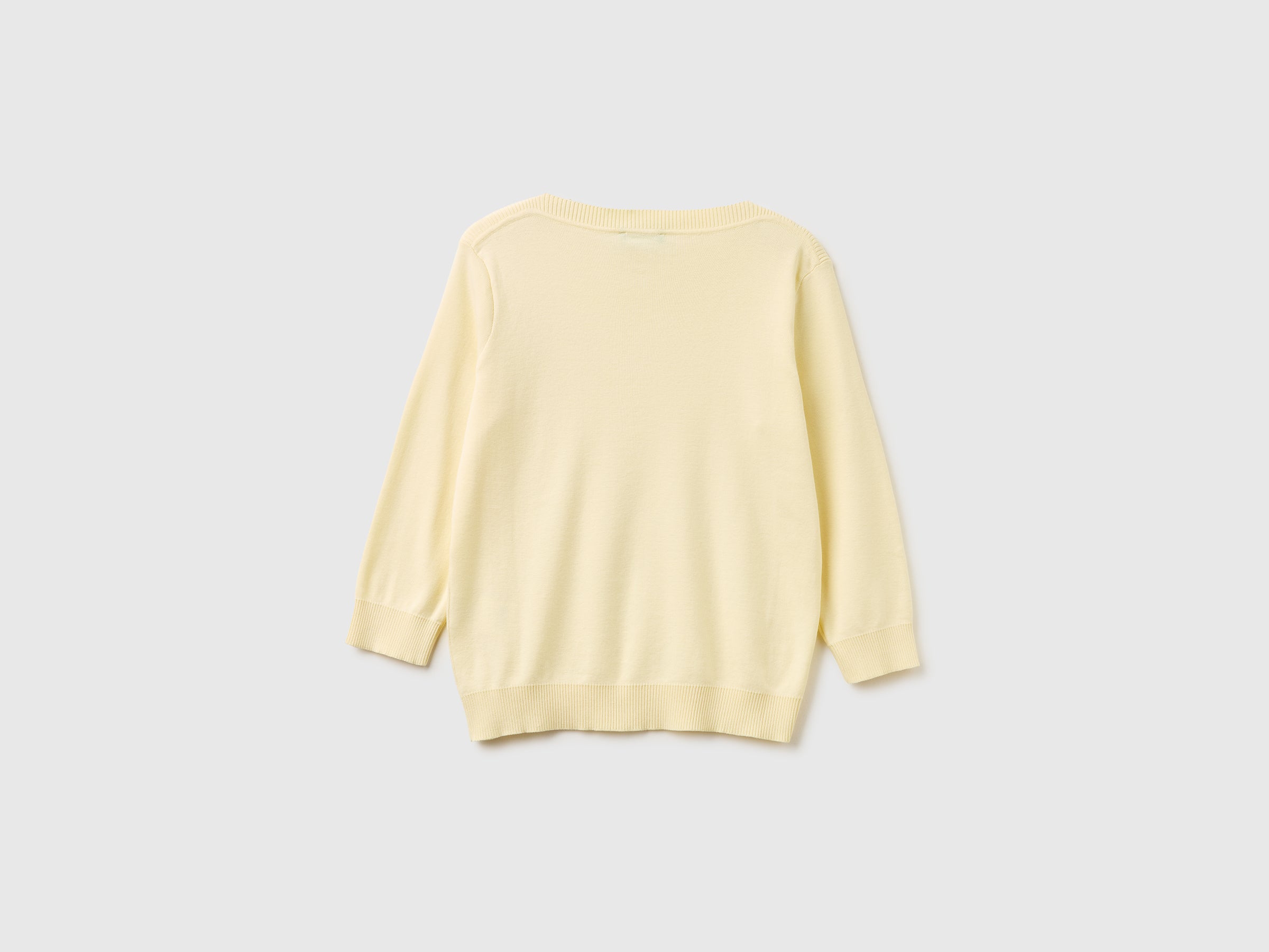 Light yellow sweater with boat neck - ucb_image_BS