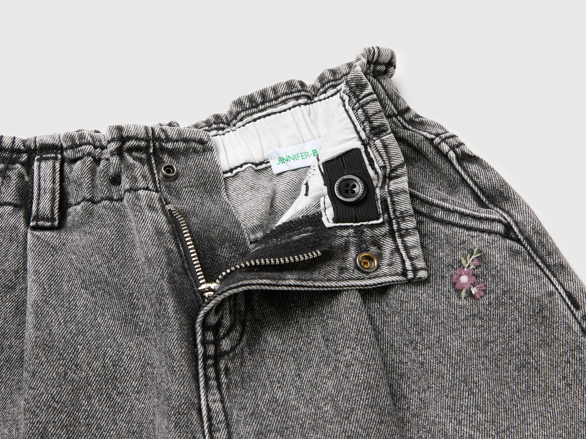 Jeans baloon fit com bordados - ucb_image_DS1