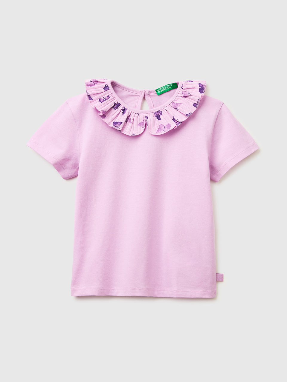 T-shirt with ruffles on the collar - ucb_image_FS