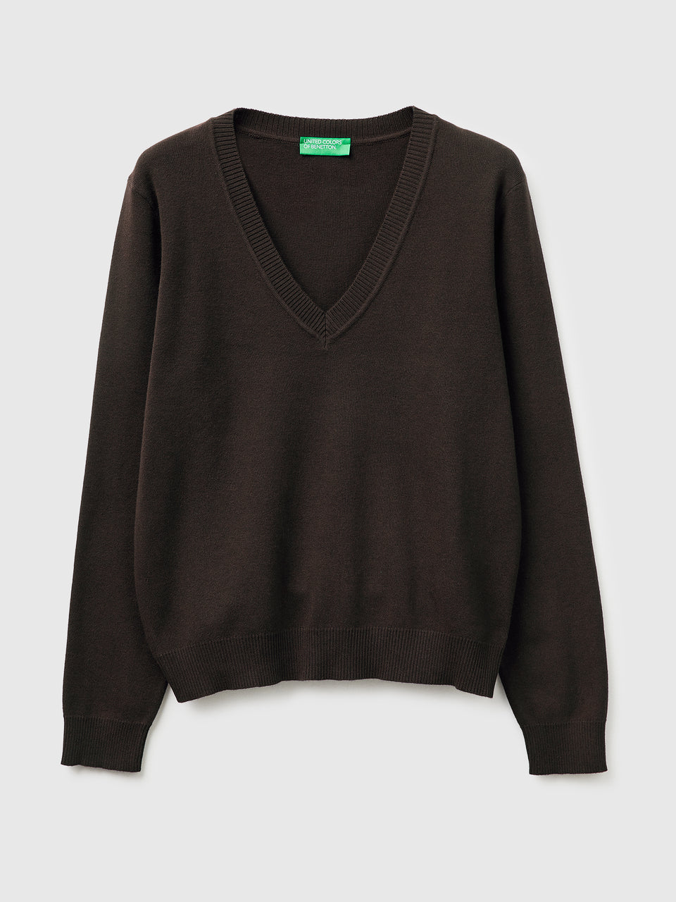 Camisola castanho em algodão tricot com decote em V - ucb_image_FS