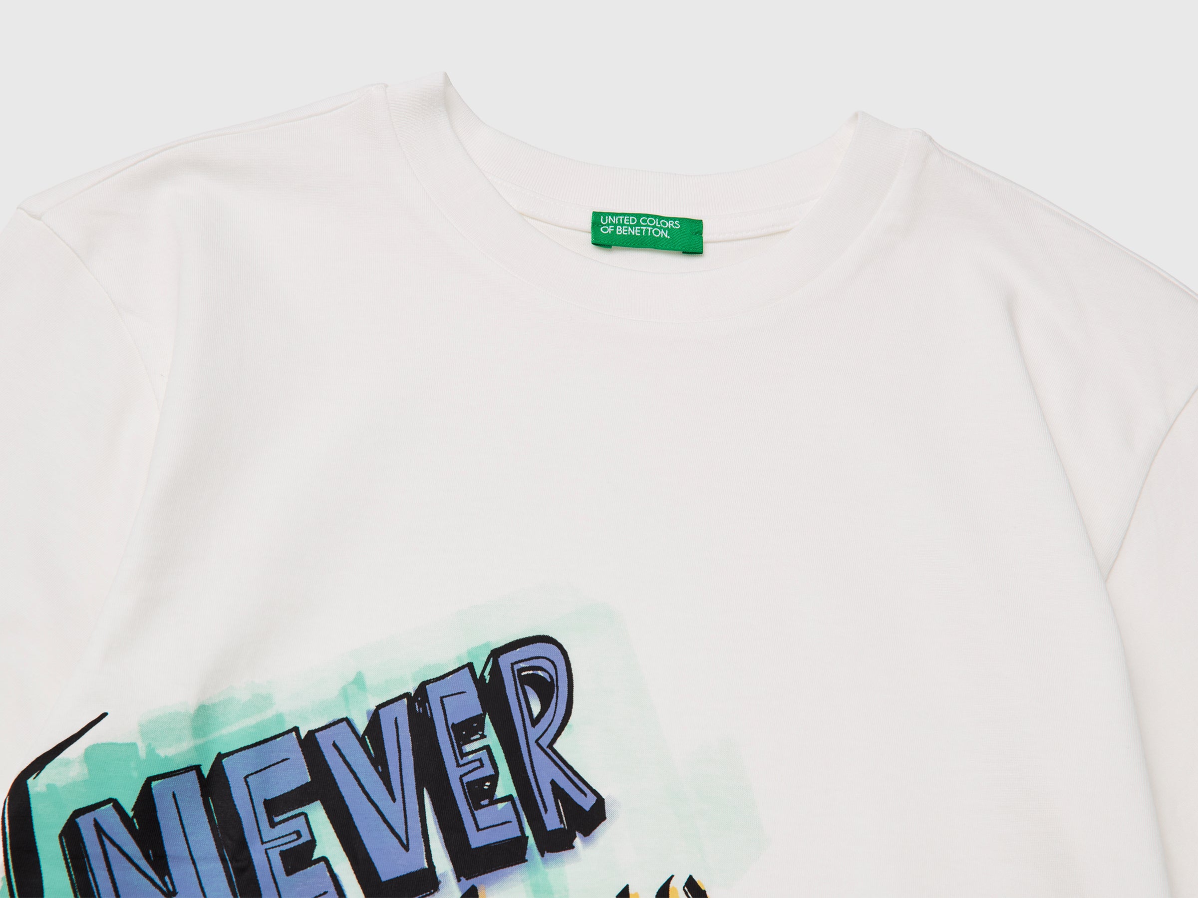 T-shirt com estampa grafite - ucb_image_DS1