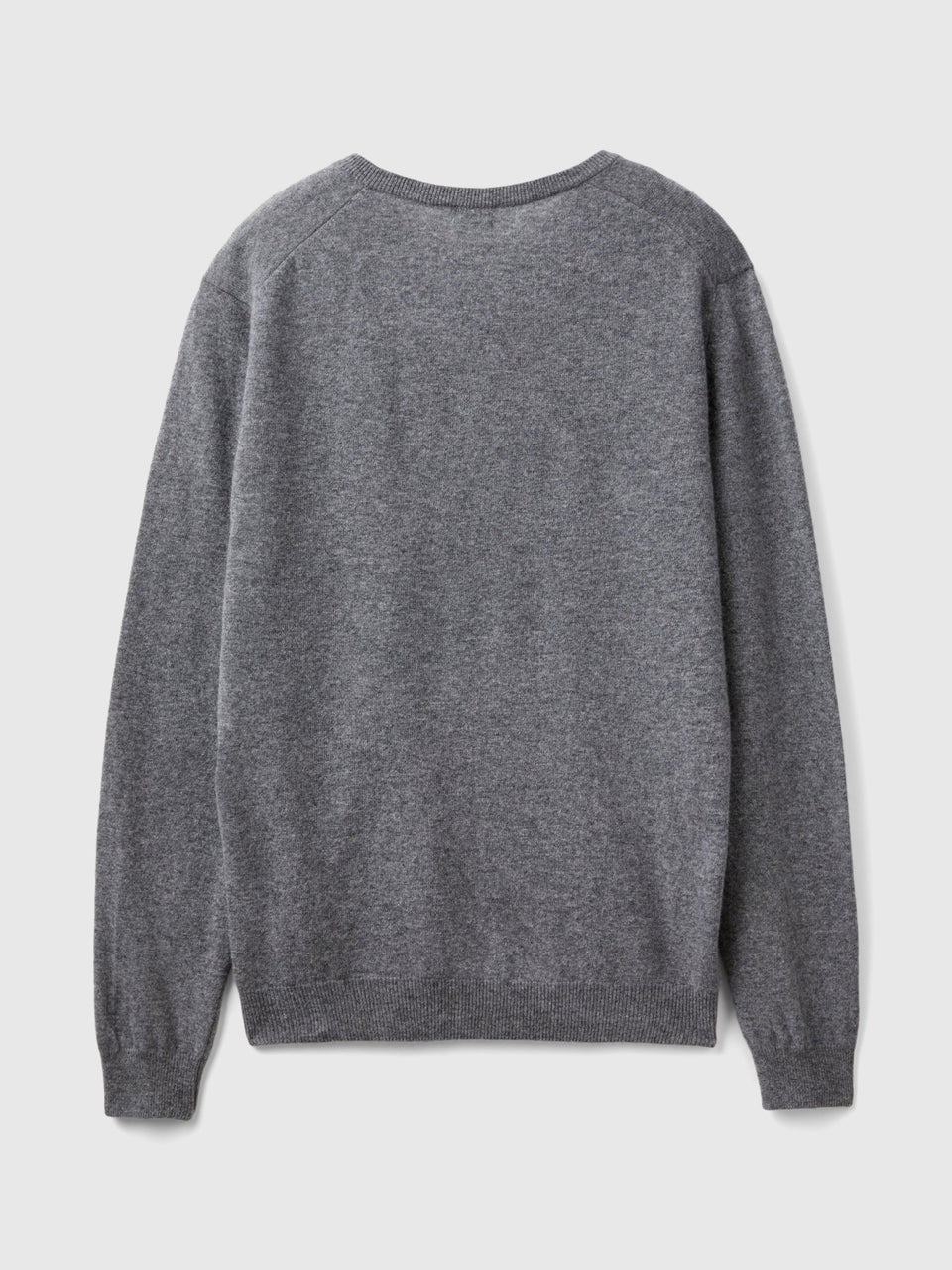Gray V-neck sweater in pure Merino wool - ucb_image_BS