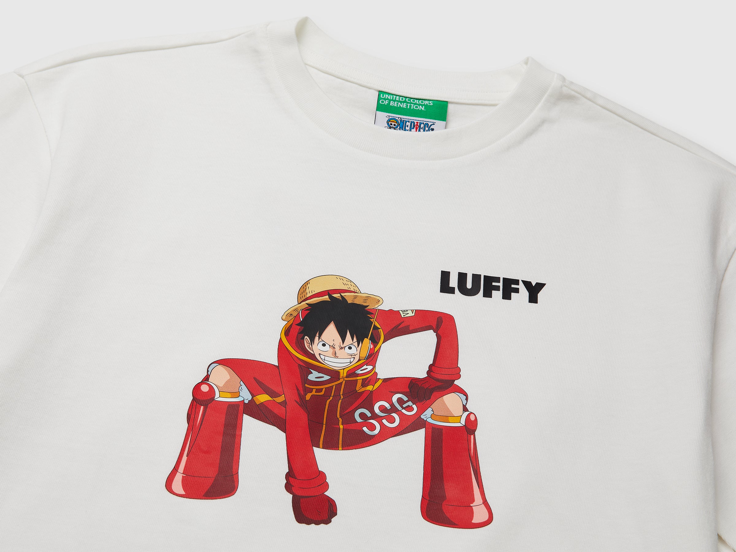 "One Piece" T-shirt - ucb_image_DS1