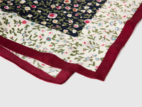 Scarf with patterned print - ucb_image_DS1