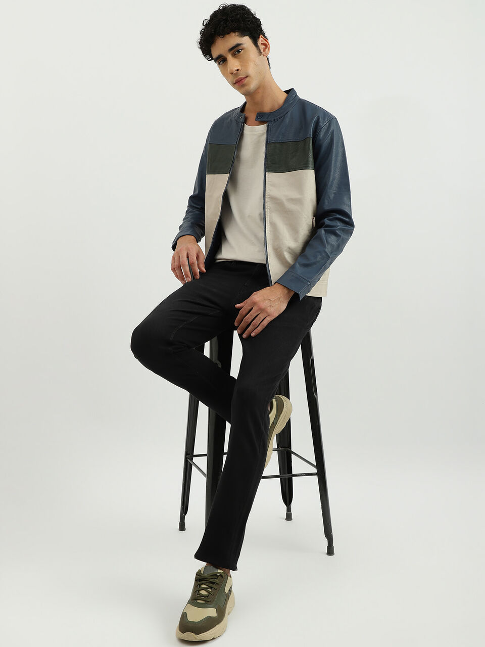 PU COLOR BLOCK JACKET image number null