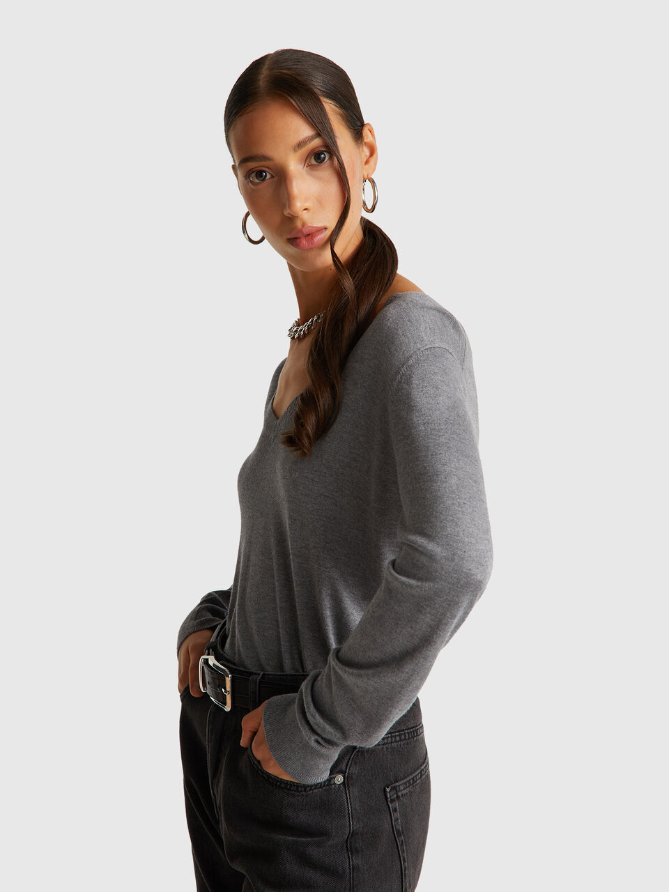 V NECK SWEATER L/S Women image number null