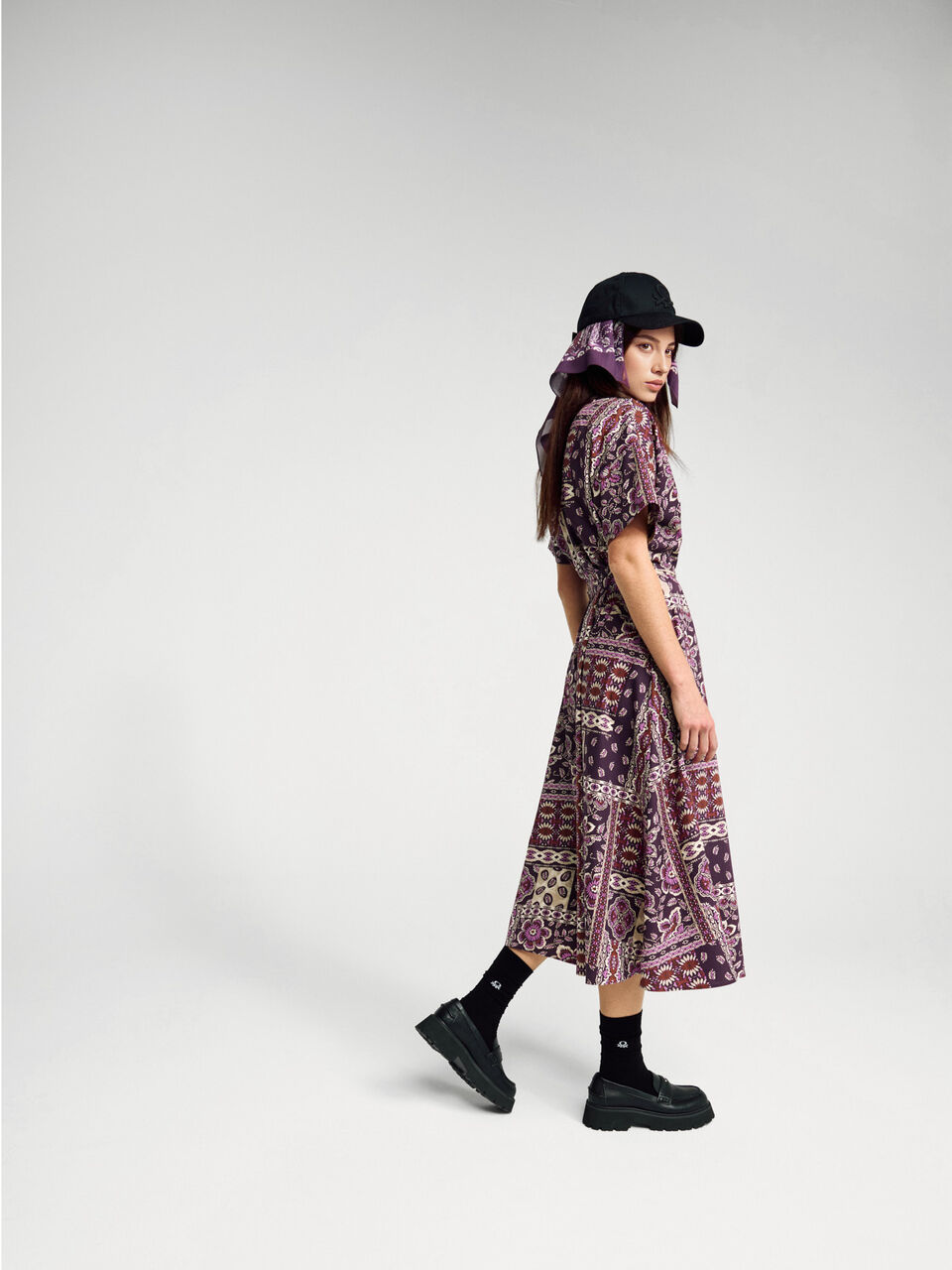 DRESS Femme image number null