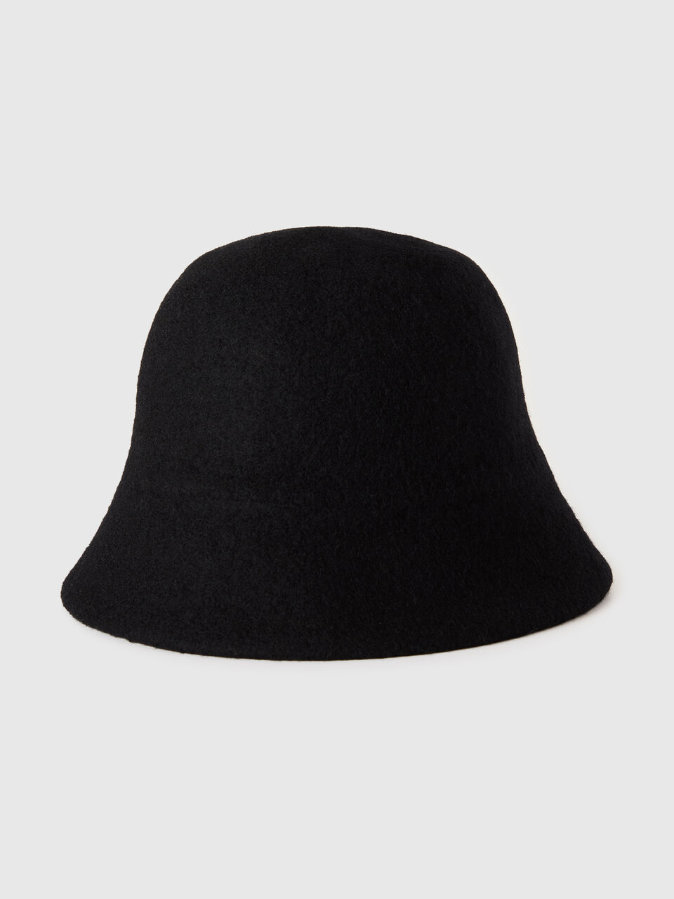 HAT Women image number null