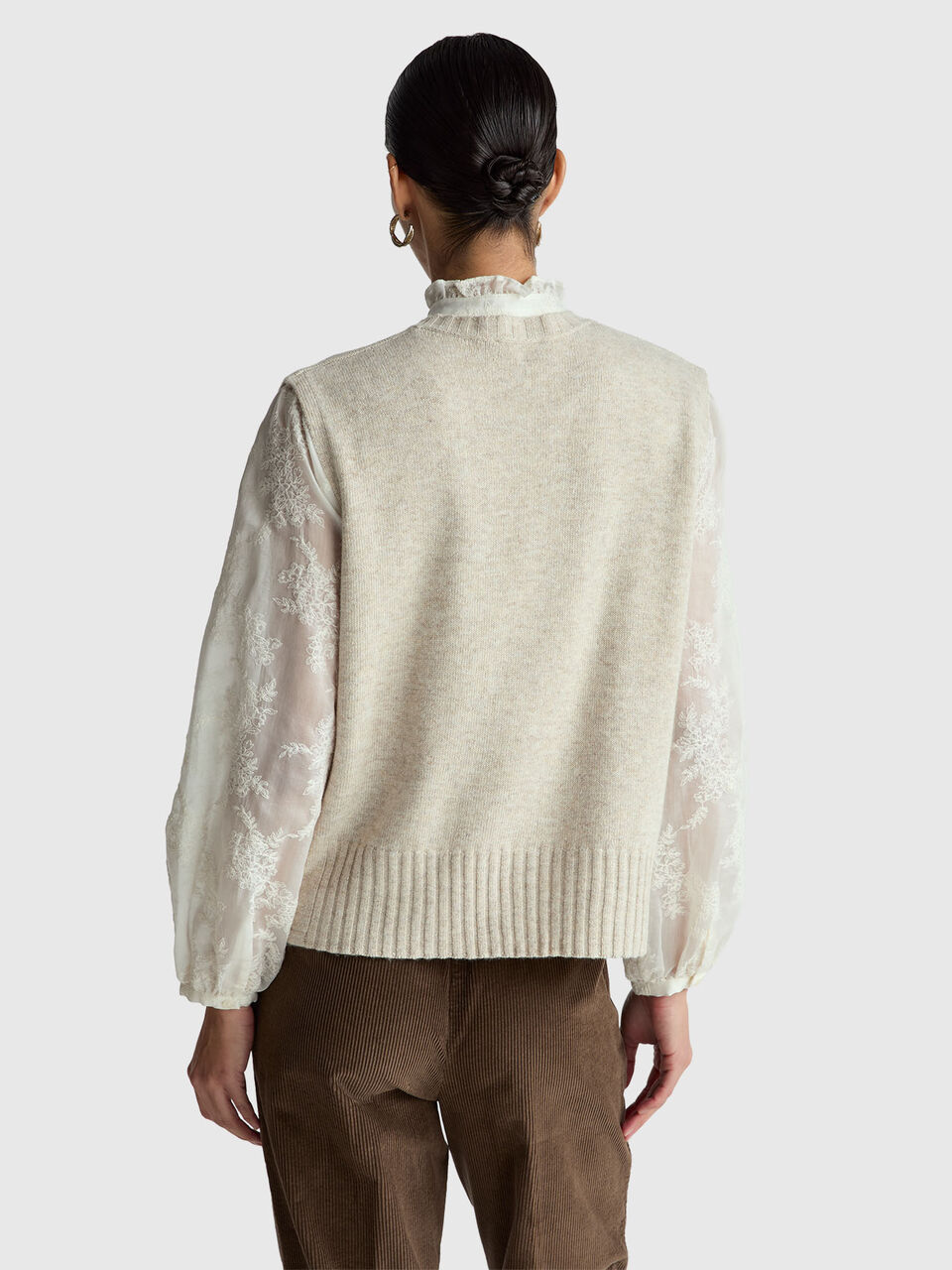 SLEEVELESS SWEATER Women image number null