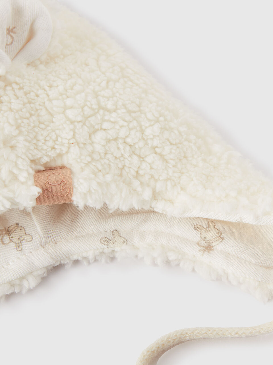 CAP New Born (0-18 months) image number null