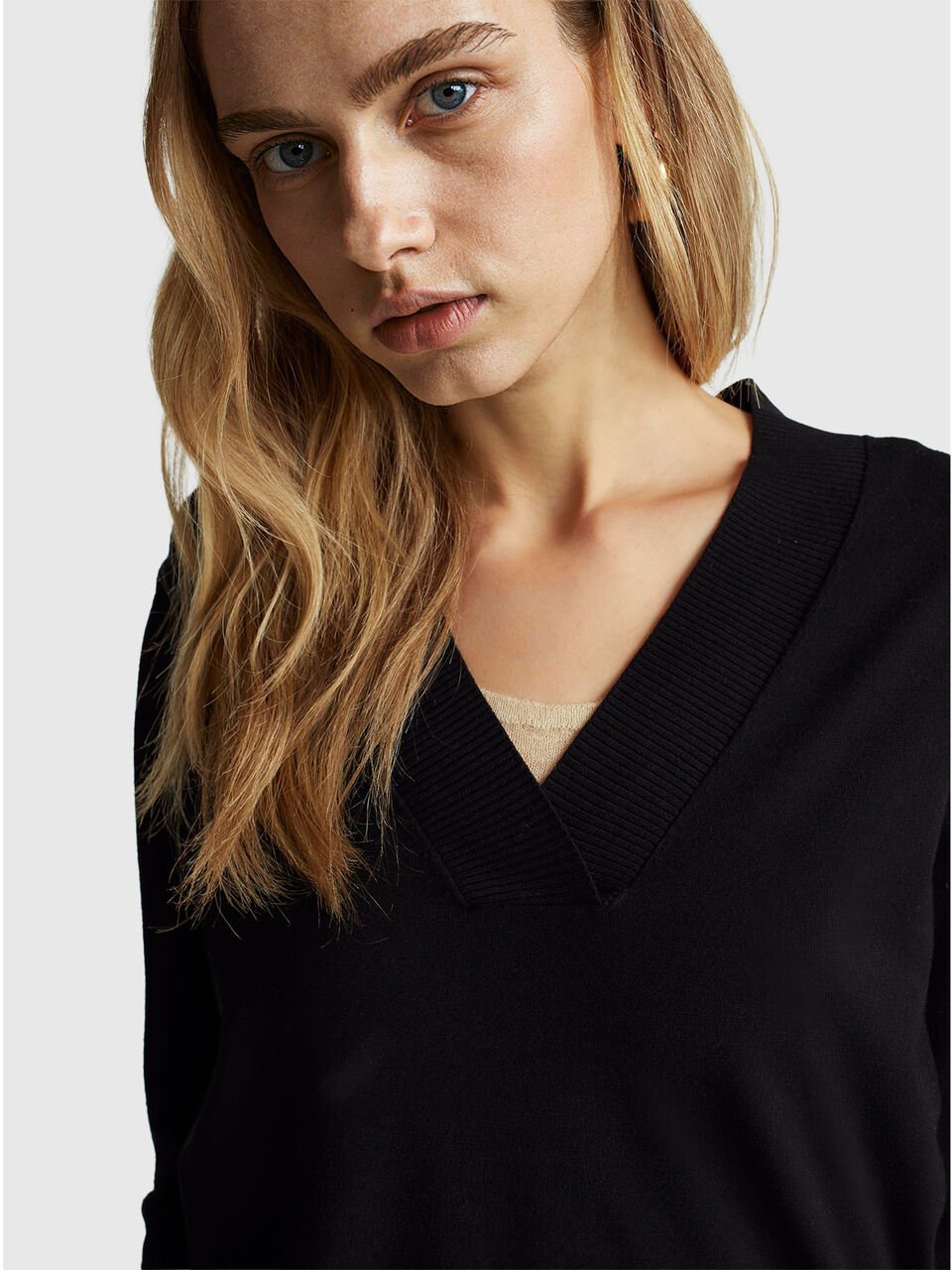 V NECK SWEATER L/S Femme image number null