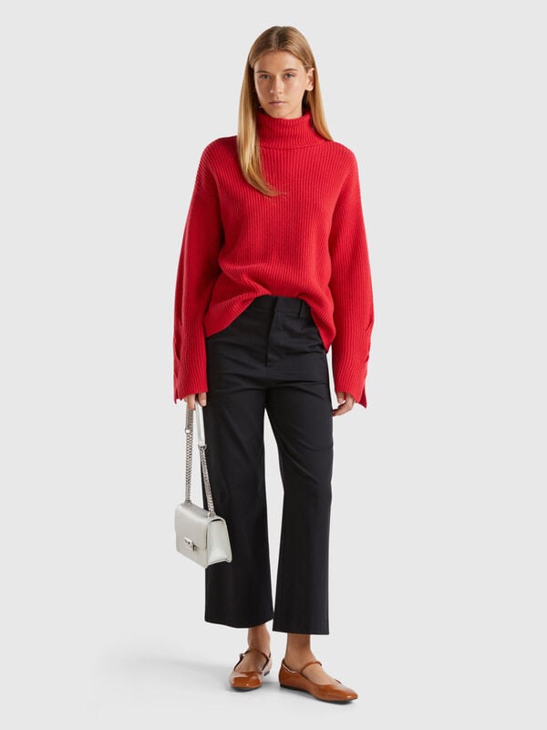 Cropped straight leg trousers Women