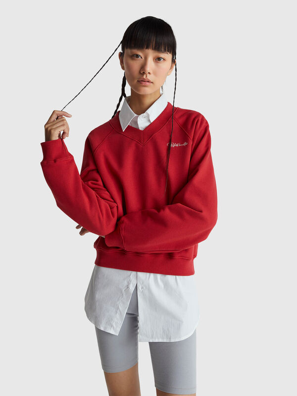 V-neck sweatshirt Women